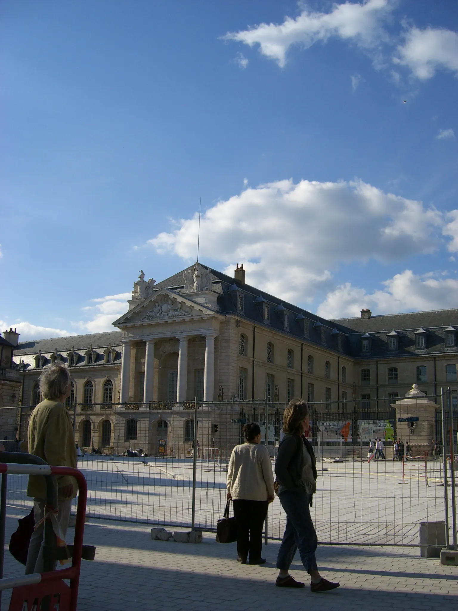 2006 Jun - Palais des Ducs et des États de Bourgogne - Dijon
